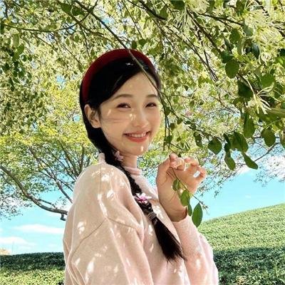 何班主和他的情人